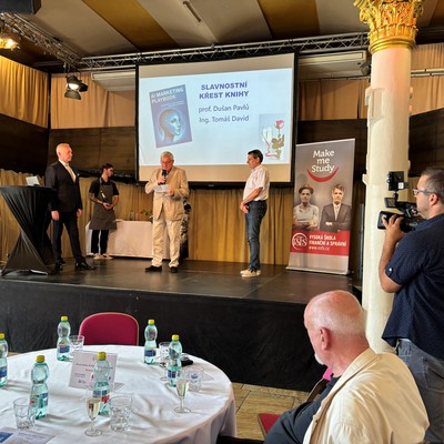 esk marketingov spolenost - Kest knihy AI Marketing Playbook: Jak ChatGPT a uml inteligence mn svt marketingu