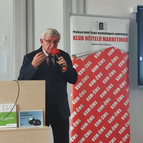 esk marketingov spolenost - Jak se vyvjel nzor na reklamu v 1. polovin 20. stolet  zkladn knin a asopiseck literatura