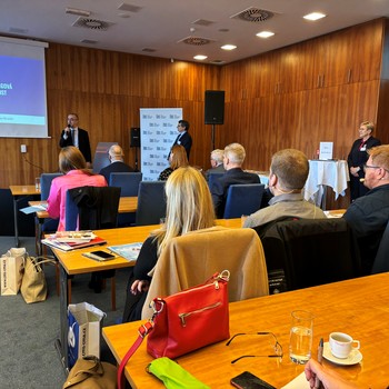esk marketingov spolenost - Semin Marketing a uml inteligence: Inspirace bez hranic