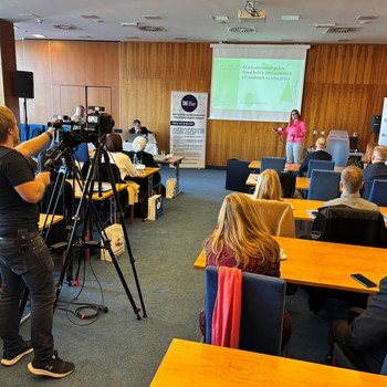 esk marketingov spolenost - Semin Marketing a uml inteligence: Inspirace bez hranic