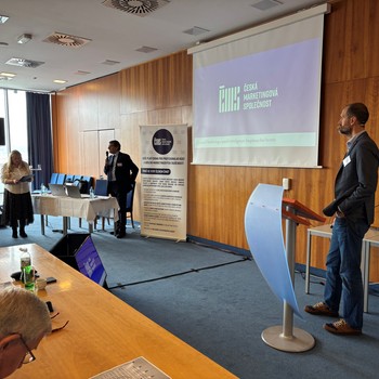 esk marketingov spolenost - Semin Marketing a uml inteligence: Inspirace bez hranic