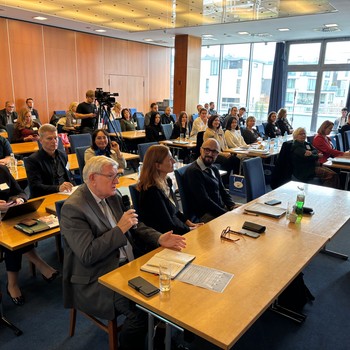esk marketingov spolenost - Semin Marketing a uml inteligence: Inspirace bez hranic