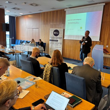 esk marketingov spolenost - Semin Marketing a uml inteligence: Inspirace bez hranic