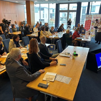 esk marketingov spolenost - Semin Marketing a uml inteligence: Inspirace bez hranic