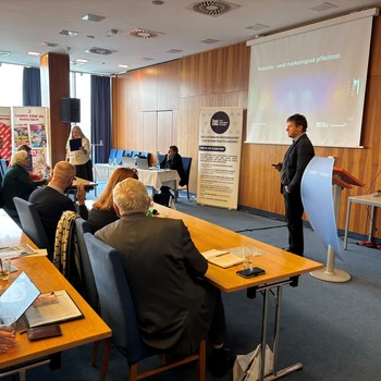 esk marketingov spolenost - Semin Marketing a uml inteligence: Inspirace bez hranic