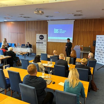esk marketingov spolenost - Semin Marketing a uml inteligence: Inspirace bez hranic